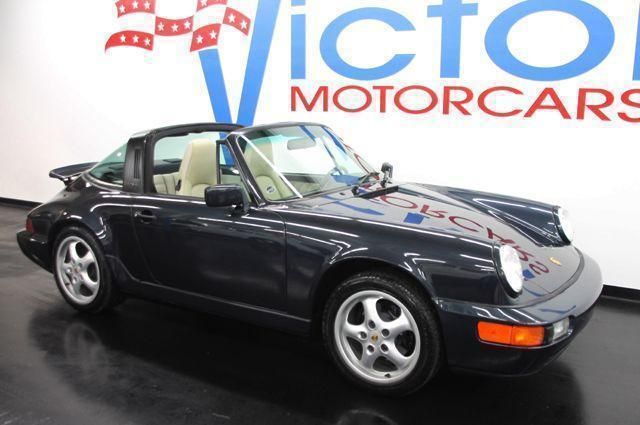 1990 Porsche 911 Carrera 2 Targa