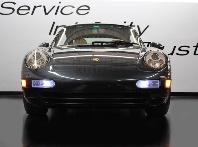 1996 Porsche 911 Carrera 2dr Carrera Coupe 6-Speed Manual